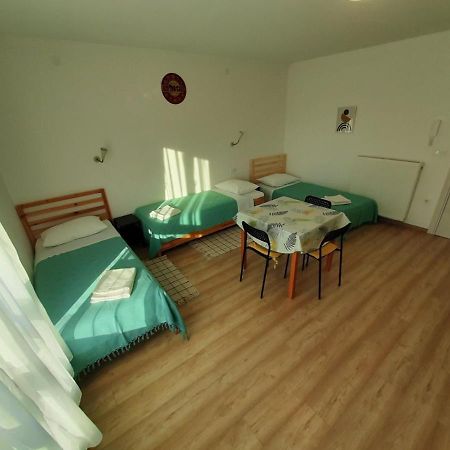 Argonauti With Free Parking Apartment Pula Exterior photo