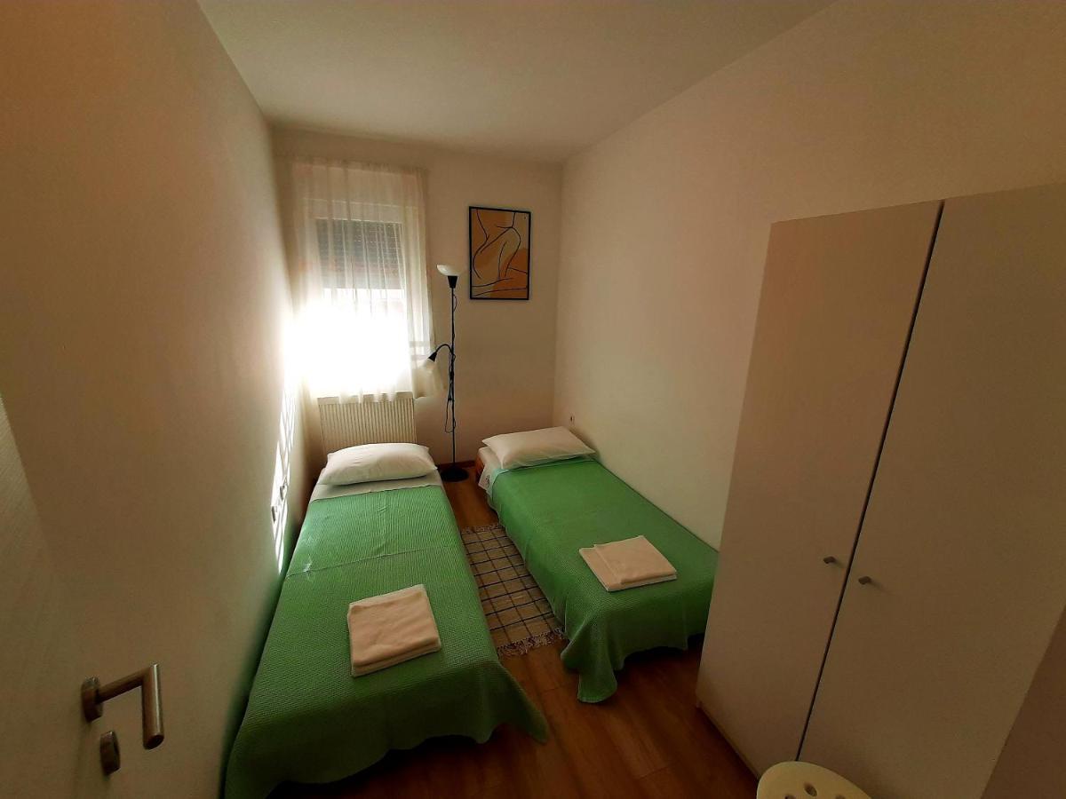 Argonauti With Free Parking Apartment Pula Exterior photo