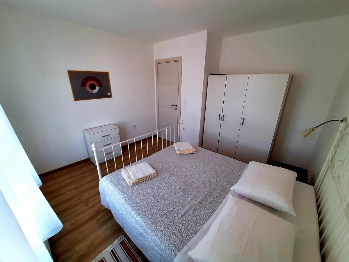 Argonauti With Free Parking Apartment Pula Exterior photo