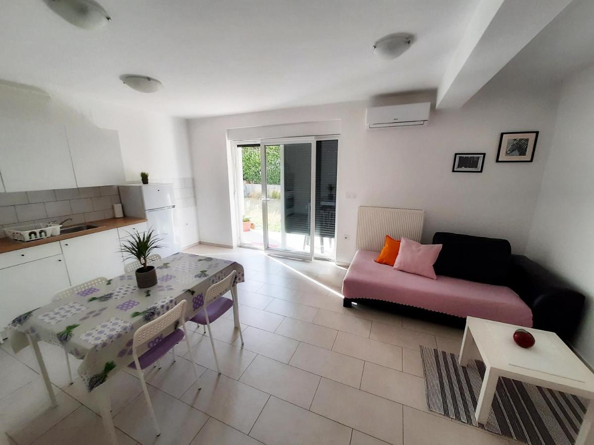Argonauti With Free Parking Apartment Pula Exterior photo
