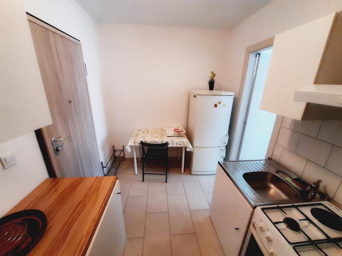 Argonauti With Free Parking Apartment Pula Exterior photo